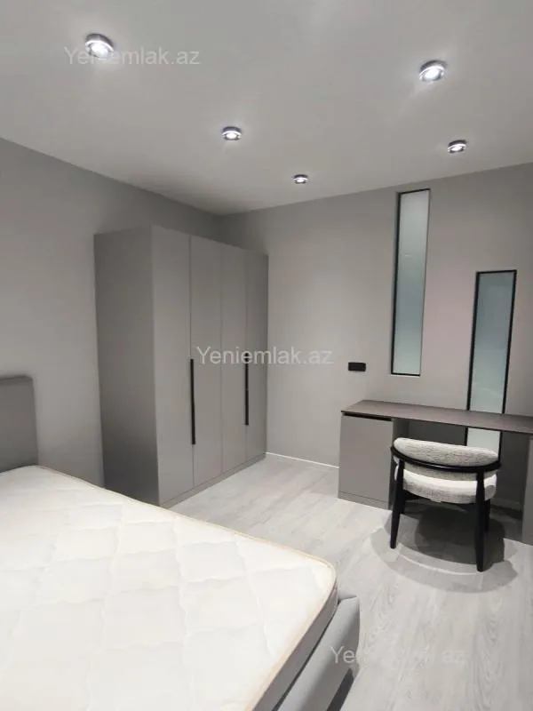 Satılır 3 otaqlı yeni tikili 91.9 m²