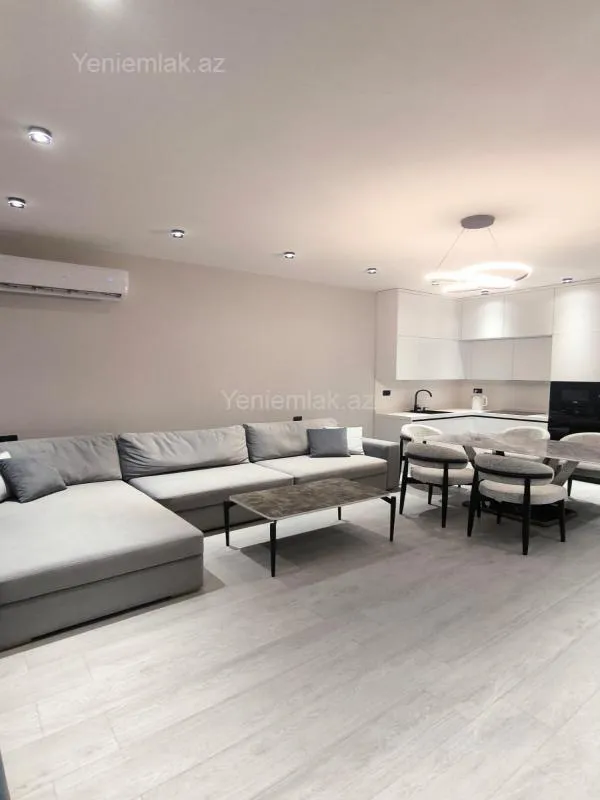 Satılır 3 otaqlı yeni tikili 91.9 m²