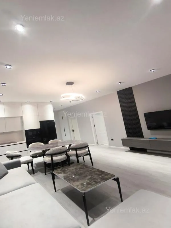 Satılır 3 otaqlı yeni tikili 91.9 m²