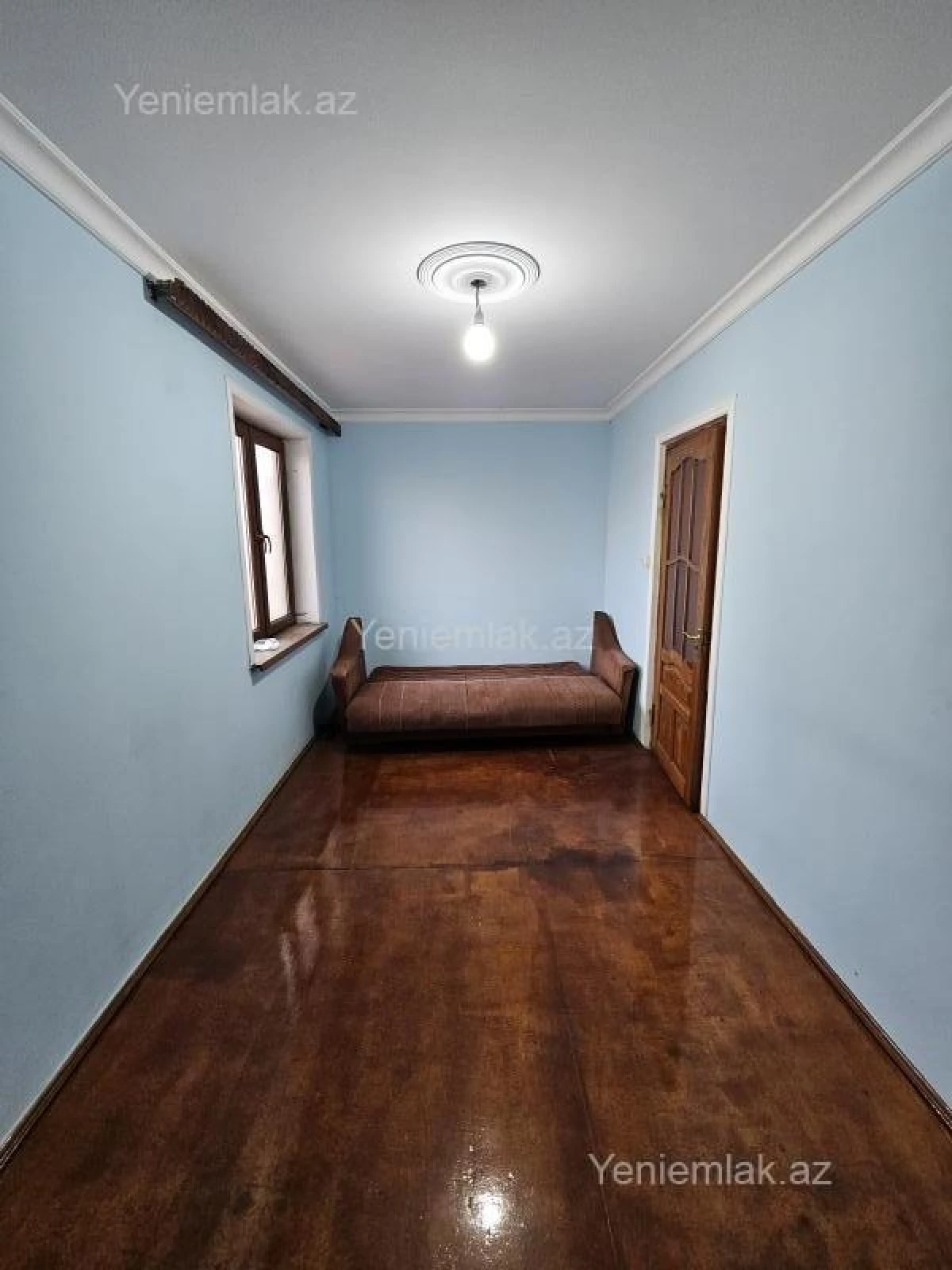 Satılır 2 otaqlı köhnə tikili 46 m²