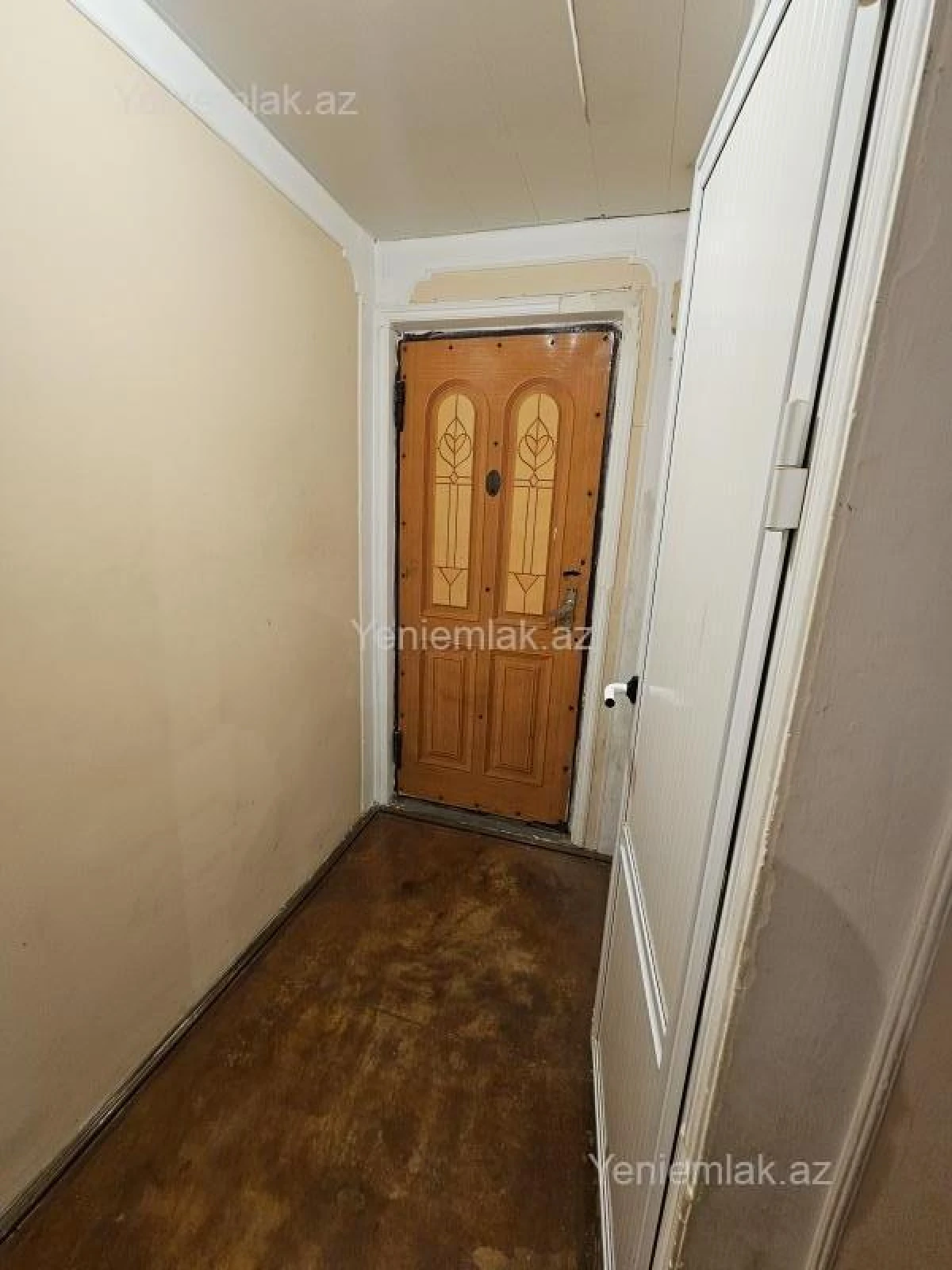 Satılır 2 otaqlı köhnə tikili 46 m²