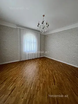Satılır 8 otaqlı həyət evi 415 m²