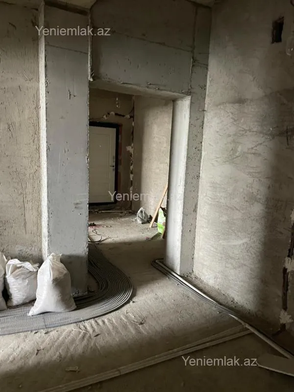 Satılır 2 otaqlı yeni tikili 99 m²