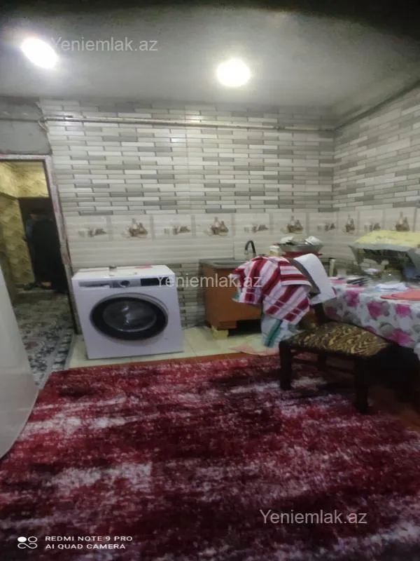 Satılır 2 otaqlı köhnə tikili 55 m²