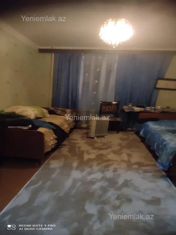 Satılır 2 otaqlı köhnə tikili 55 m²