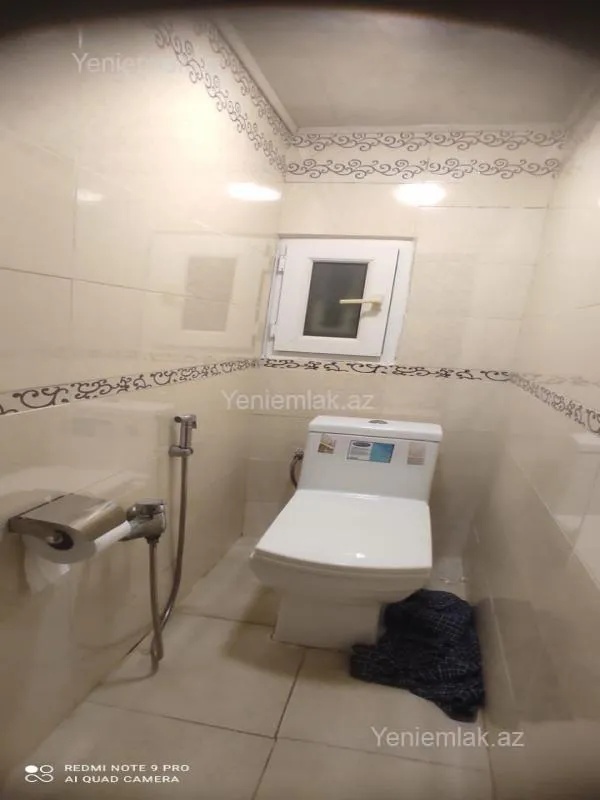 Satılır 2 otaqlı köhnə tikili 55 m²