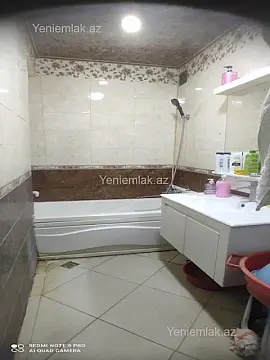 Satılır 2 otaqlı köhnə tikili 55 m²