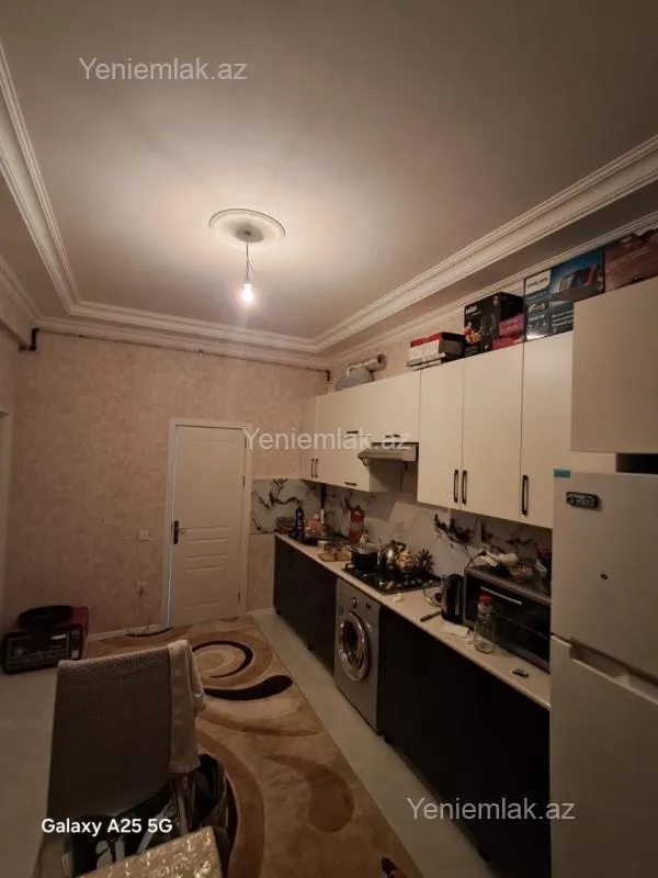 Satılır 2 otaqlı yeni tikili 72 m²