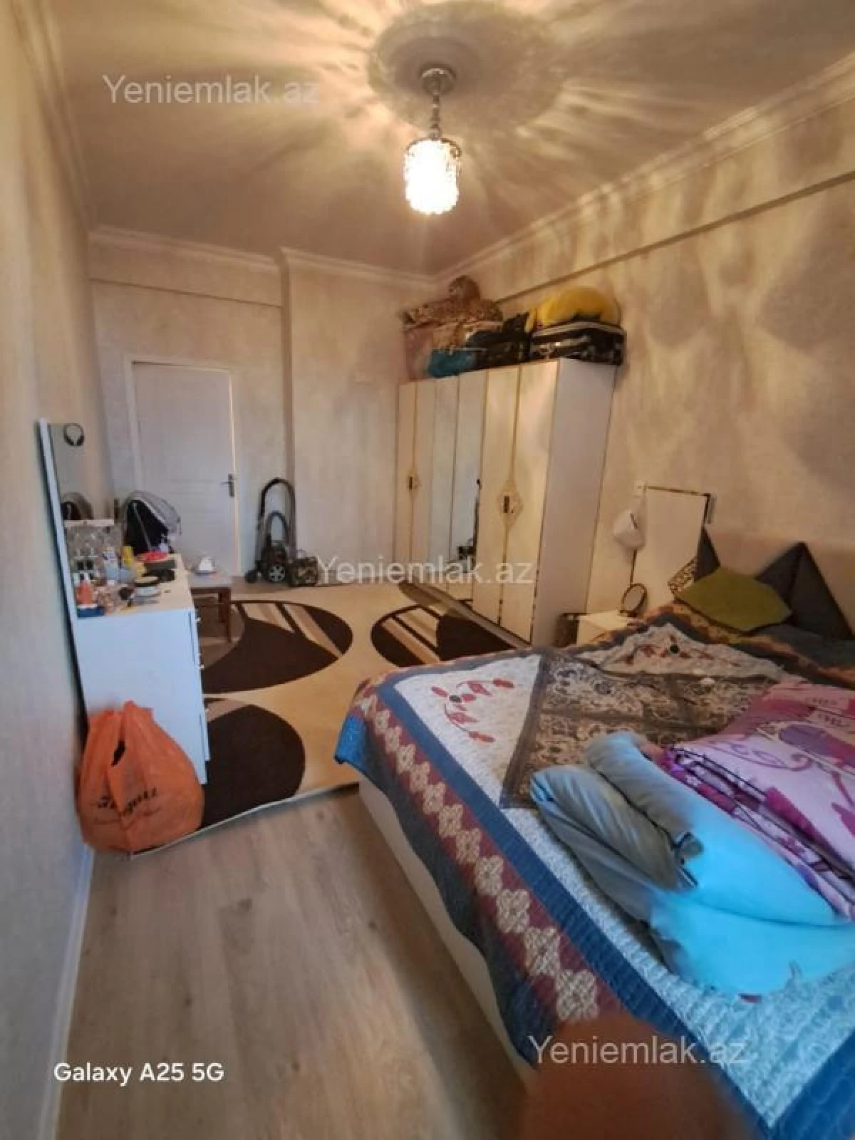 Satılır 2 otaqlı yeni tikili 72 m²