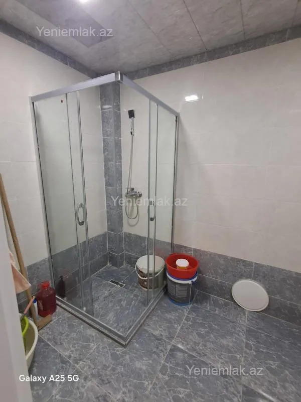Satılır 2 otaqlı yeni tikili 72 m²