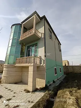 Satılır 5 otaqlı həyət evi 220 m²