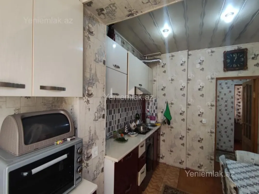 Satılır 3 otaqlı köhnə tikili 62 m²