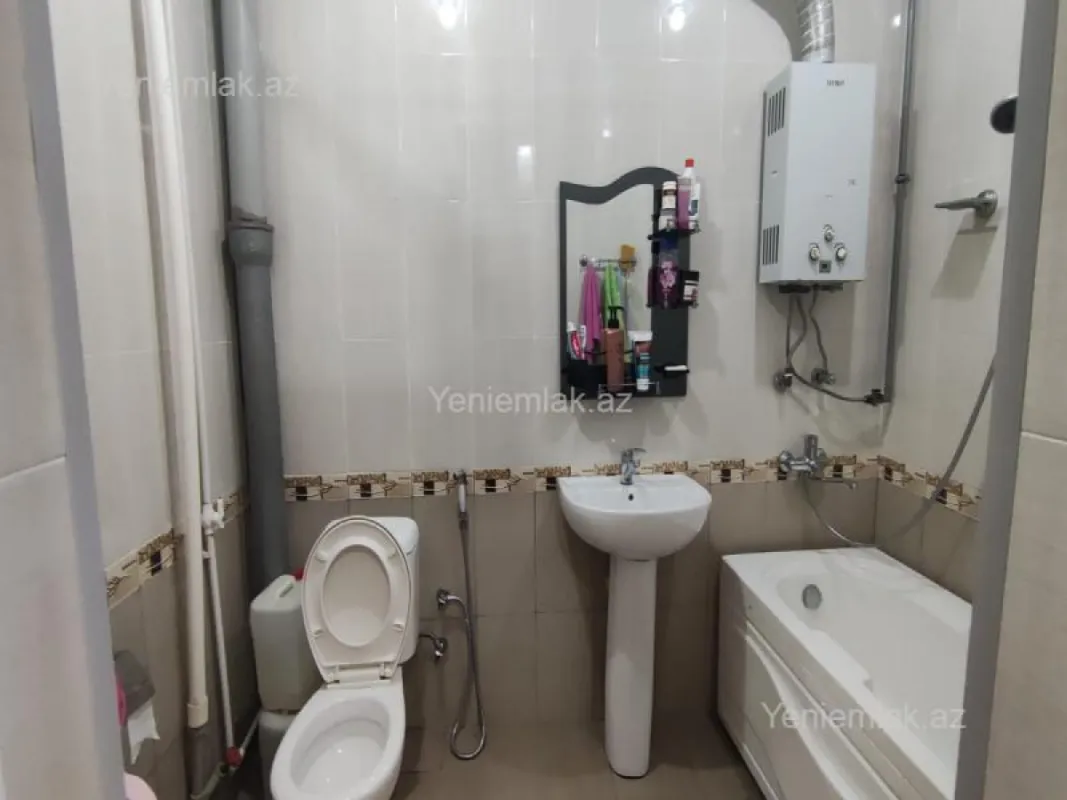 Satılır 3 otaqlı köhnə tikili 62 m²