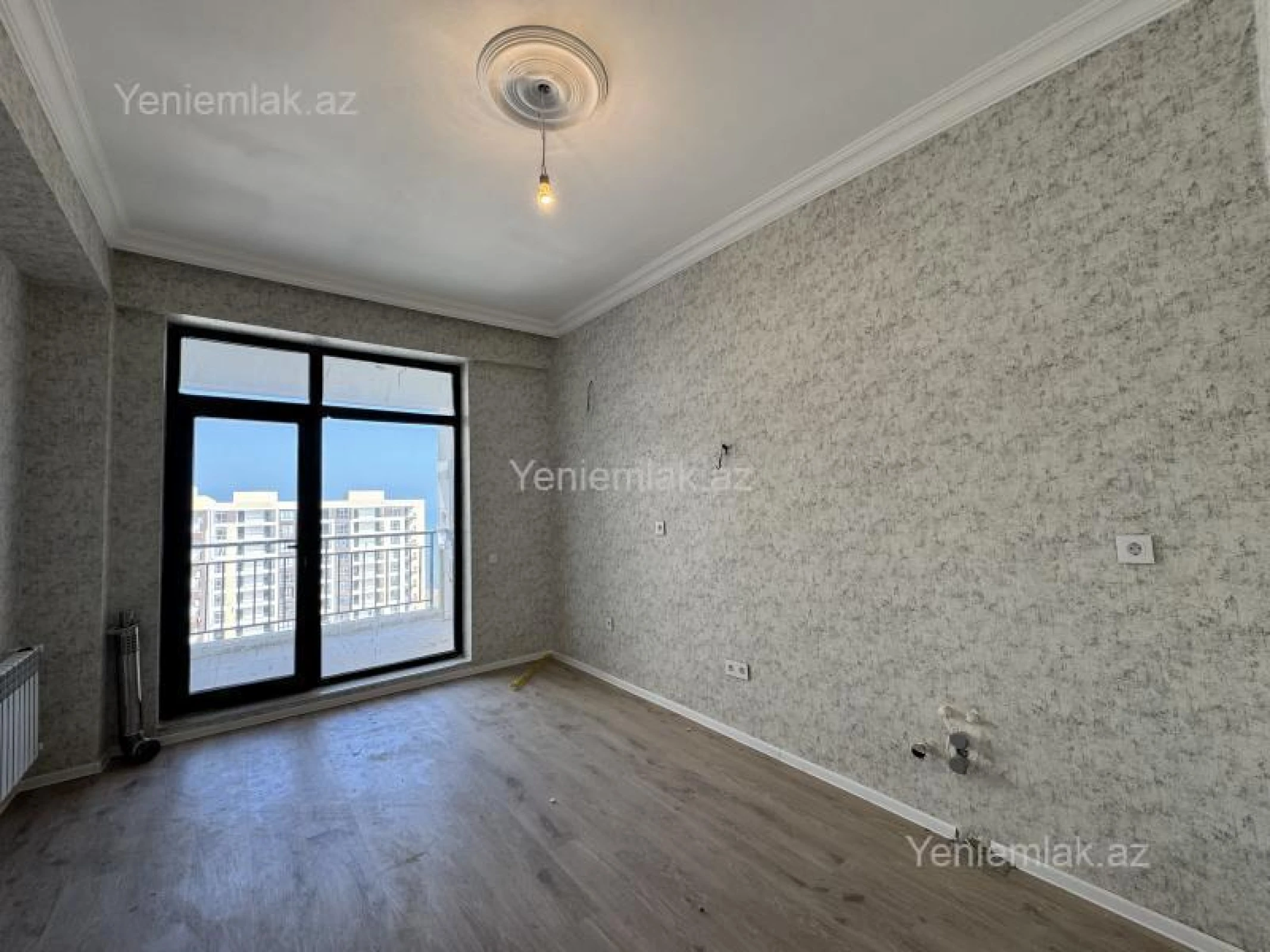Satılır 3 otaqlı yeni tikili 115 m²