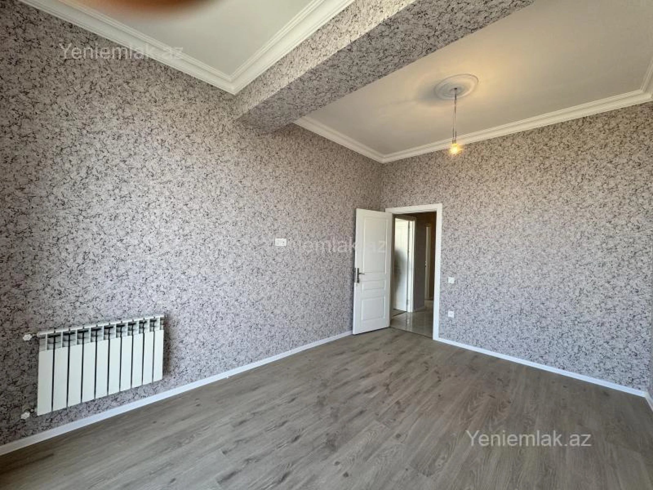 Satılır 3 otaqlı yeni tikili 115 m²