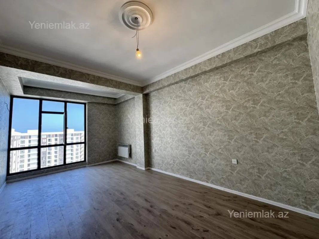 Satılır 3 otaqlı yeni tikili 115 m²