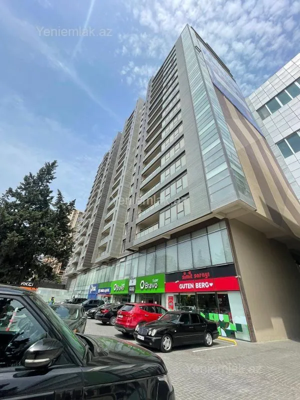 Satılır 2 otaqlı yeni tikili 65 m²