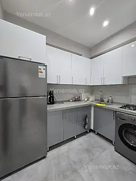 Satılır 2 otaqlı yeni tikili 65 m²