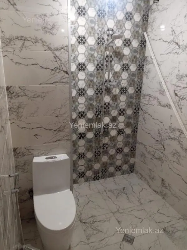Satılır 1 otaqlı köhnə tikili 45 m²