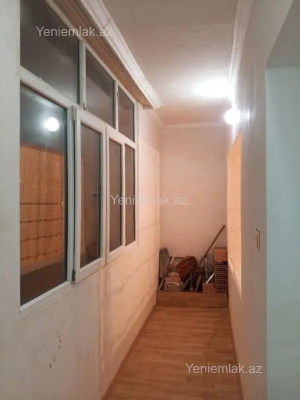Satılır 1 otaqlı köhnə tikili 45 m²