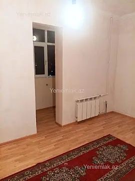 Satılır 1 otaqlı köhnə tikili 45 m²