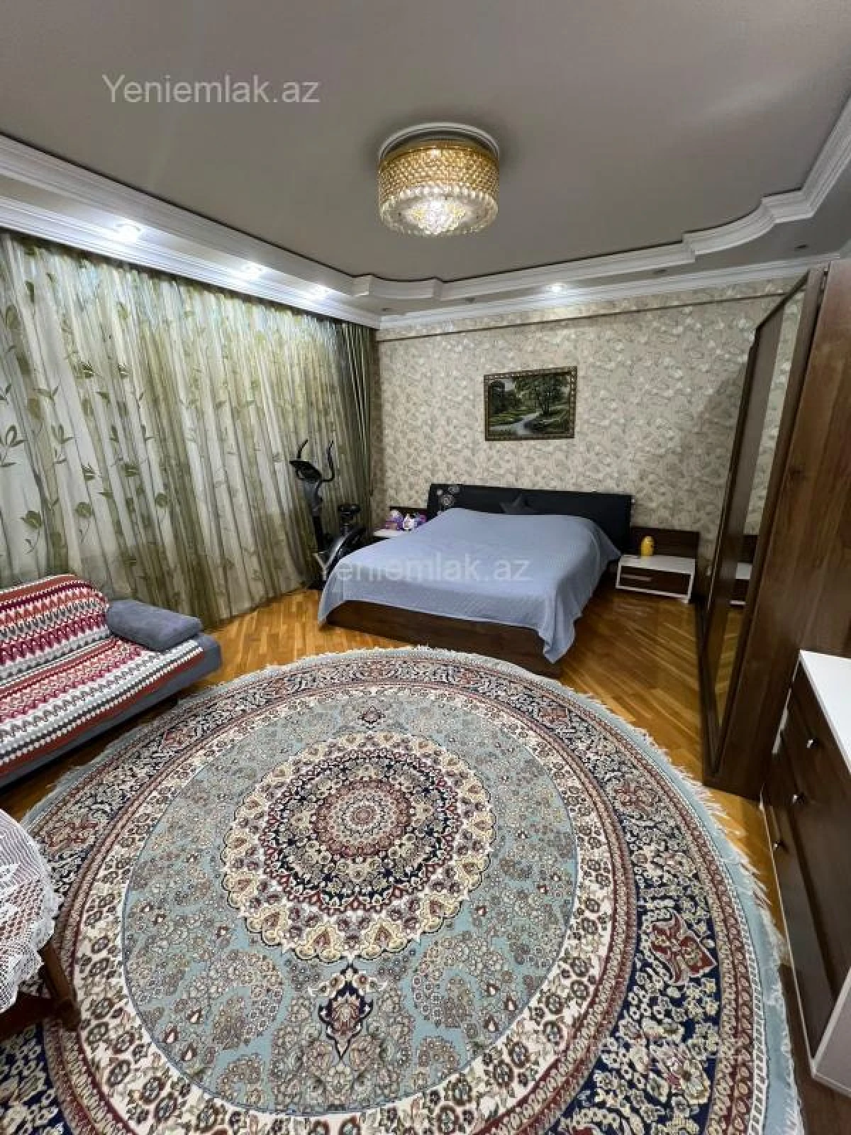 Satılır 4 otaqlı yeni tikili 180 m²