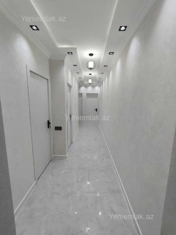 Satılır 2 otaqlı yeni tikili 80 m²