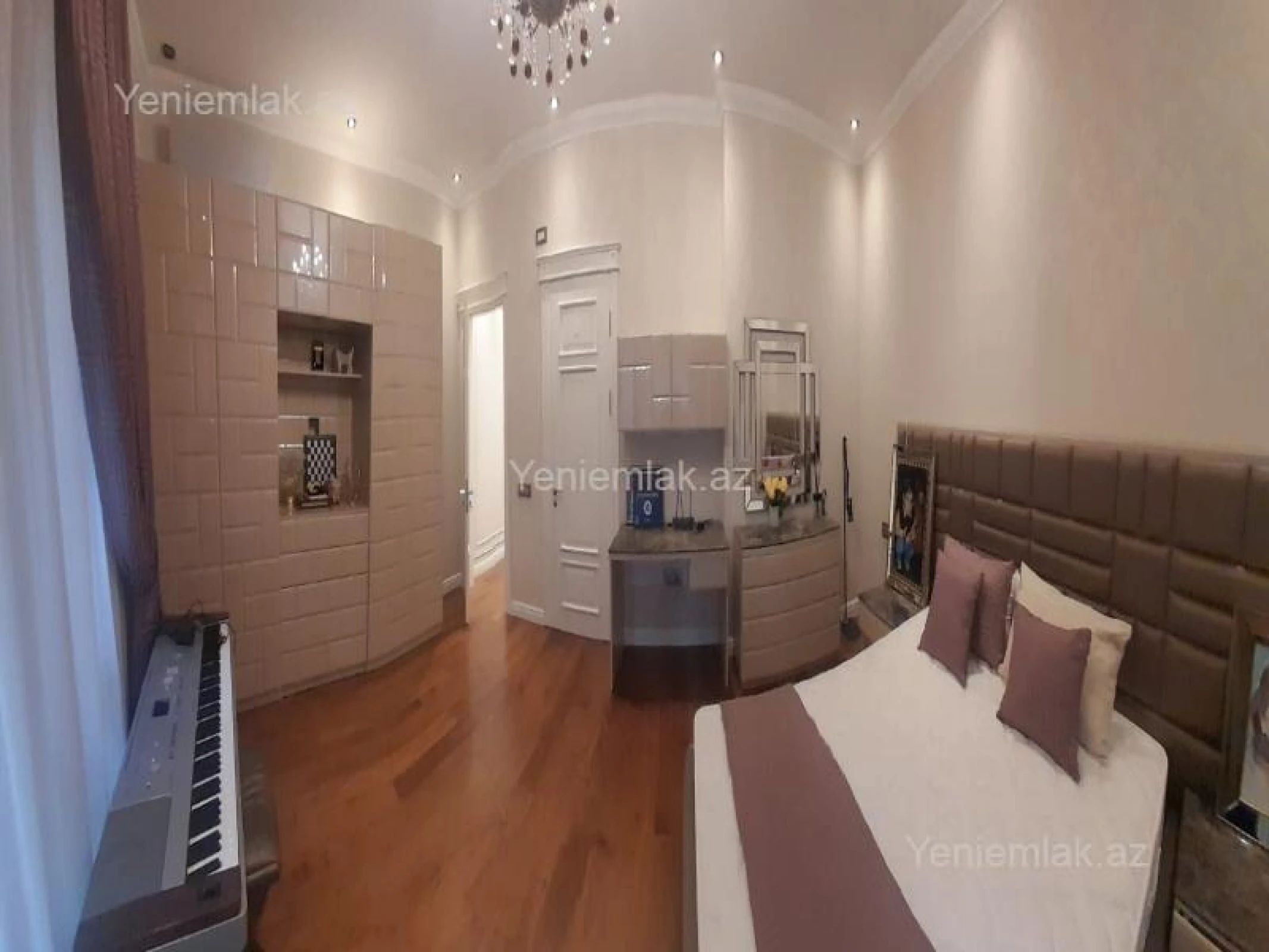 Satılır 4 otaqlı yeni tikili 198 m²