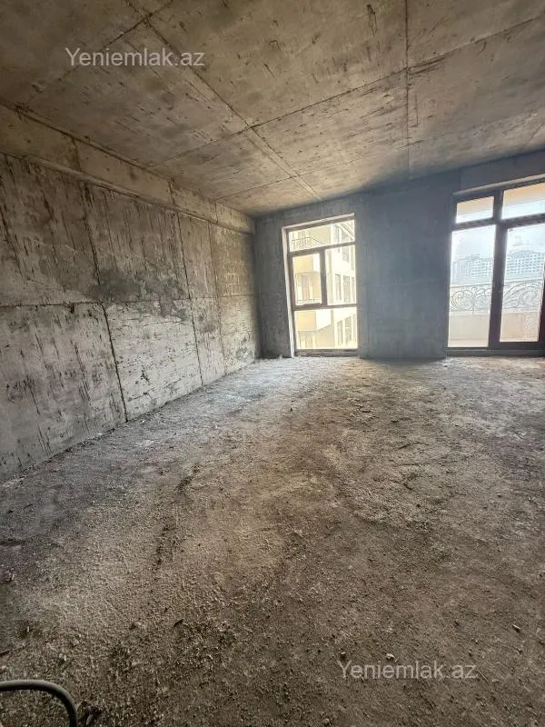 Satılır 4 otaqlı yeni tikili 148 m²