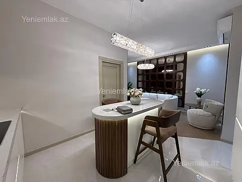 Satılır 2 otaqlı yeni tikili 68 m²