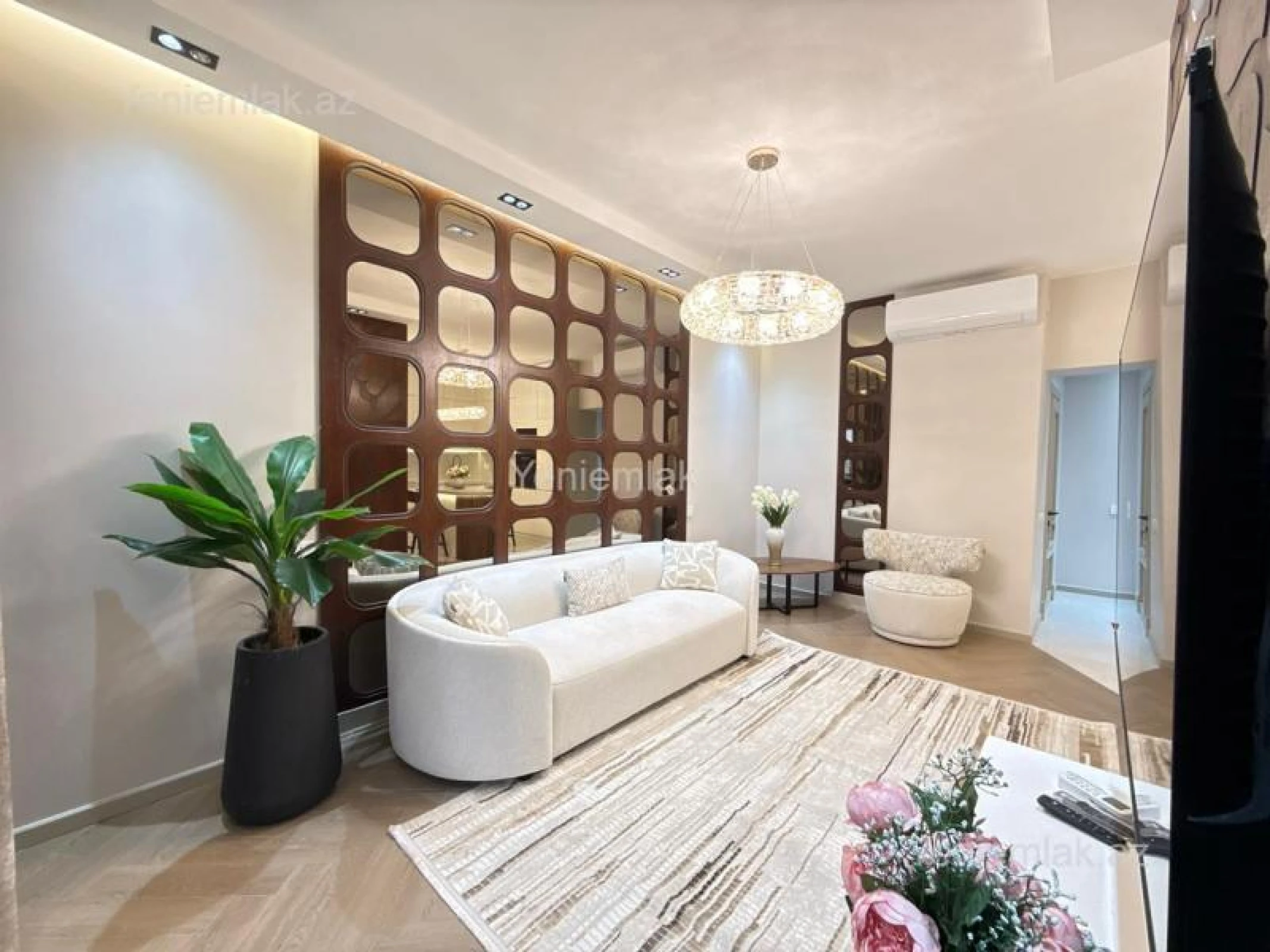 Satılır 2 otaqlı yeni tikili 68 m²