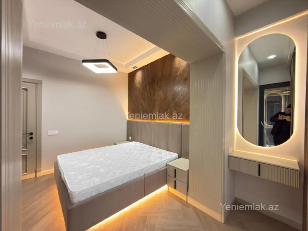 Satılır 2 otaqlı yeni tikili 68 m²