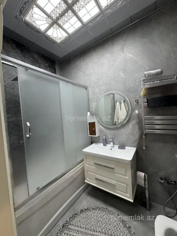 Satılır 3 otaqlı yeni tikili 168 m²