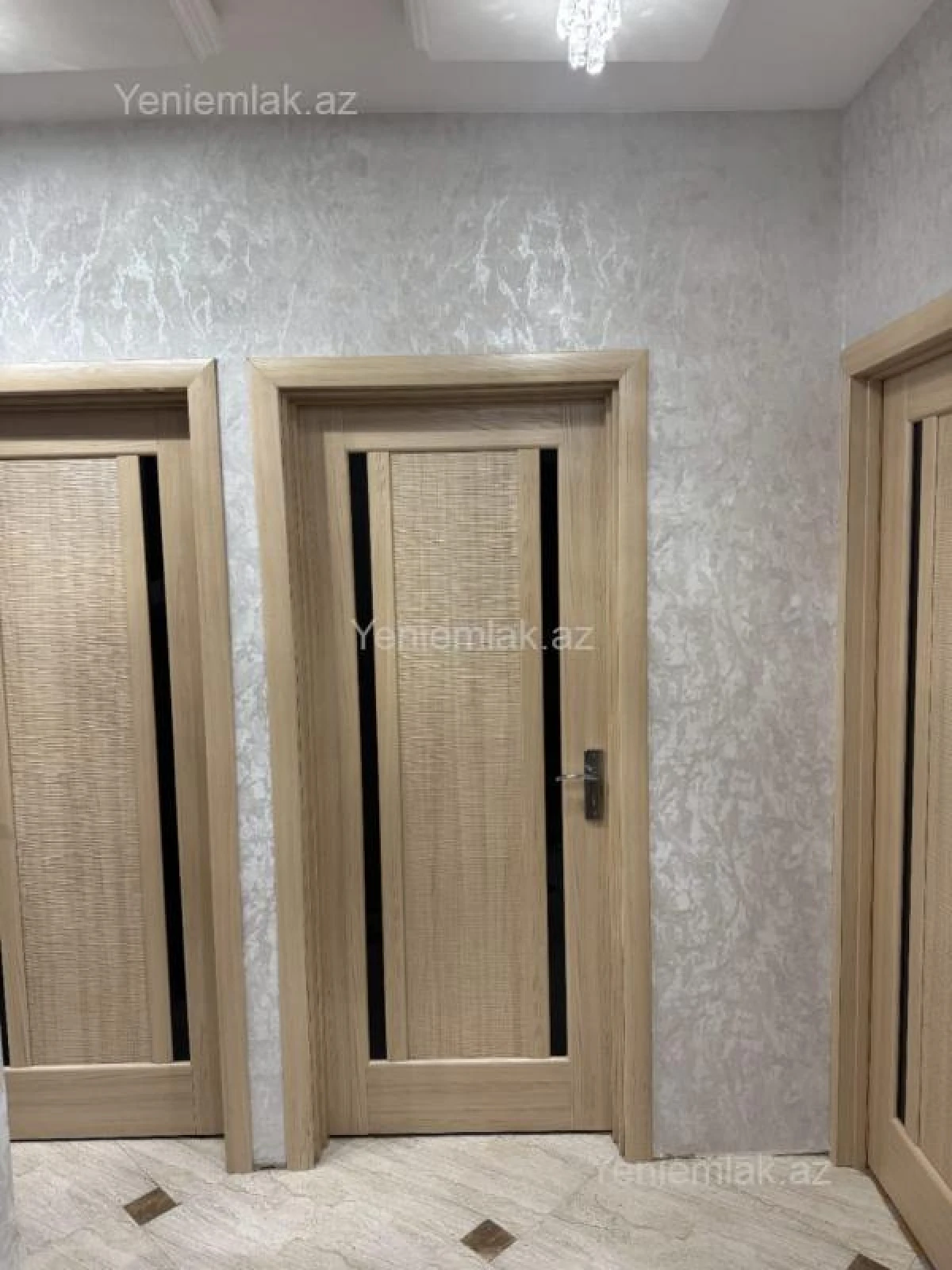 Satılır 3 otaqlı köhnə tikili 90 m²