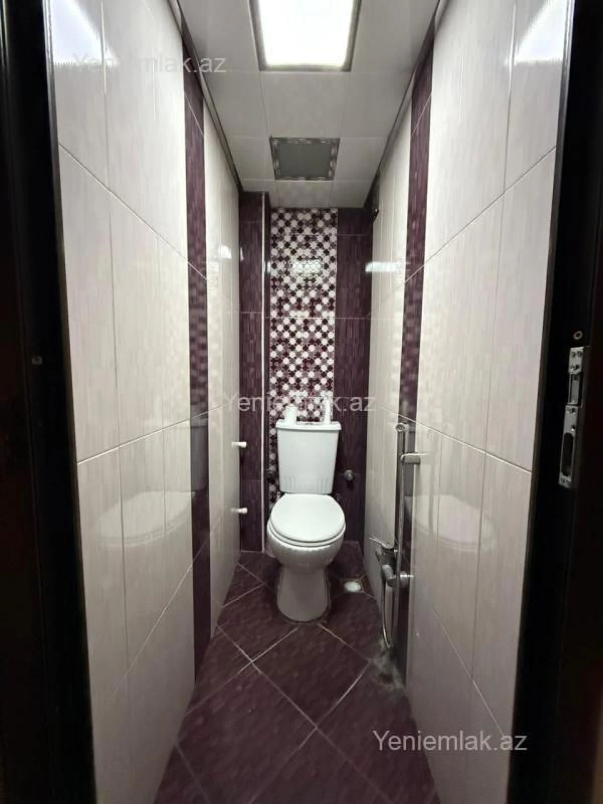 Satılır 3 otaqlı köhnə tikili 90 m²