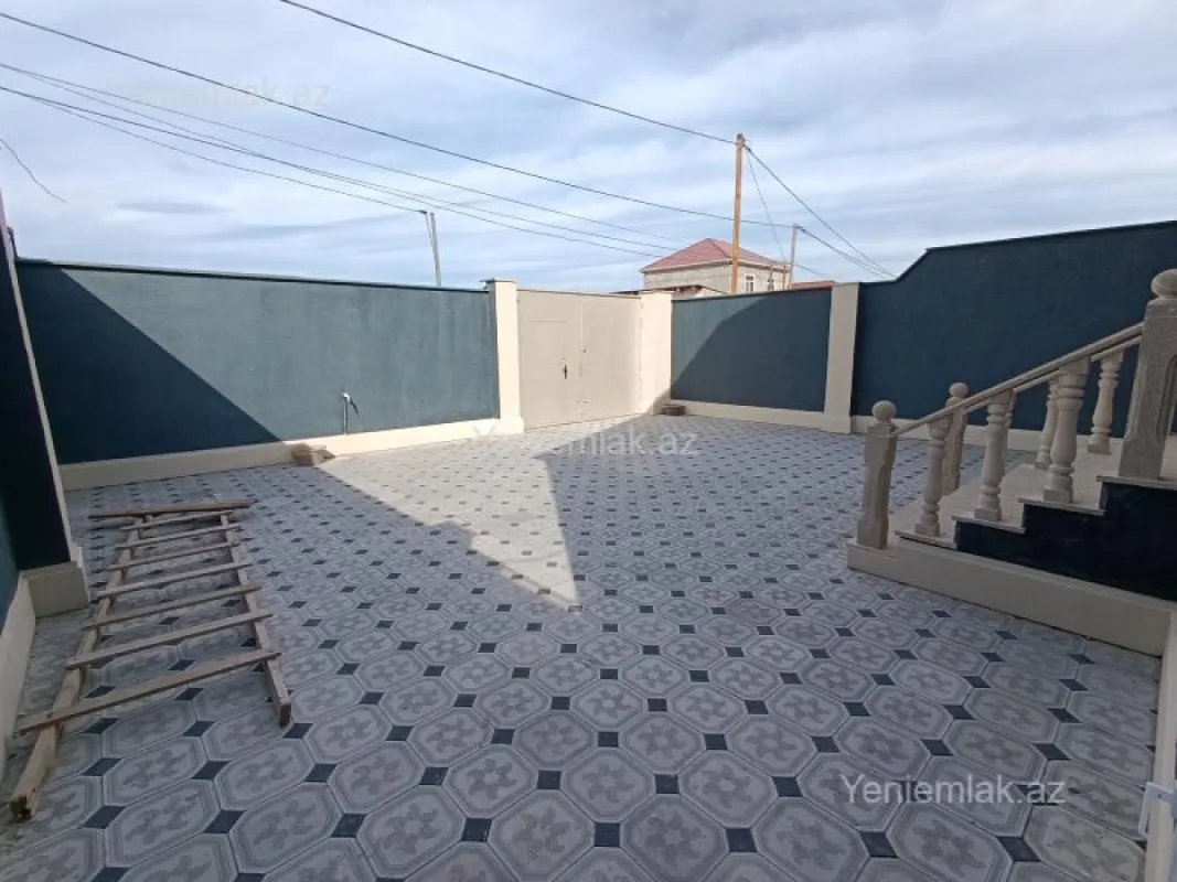 Satılır 4 otaqlı həyət evi 110 m²