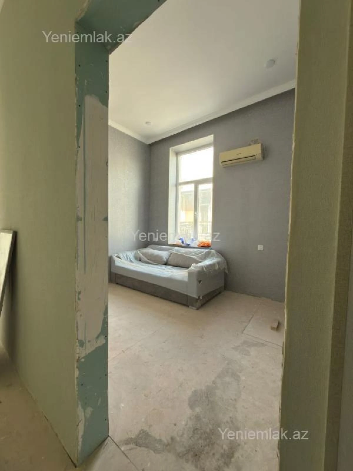 Satılır 3 otaqlı köhnə tikili 80 m²