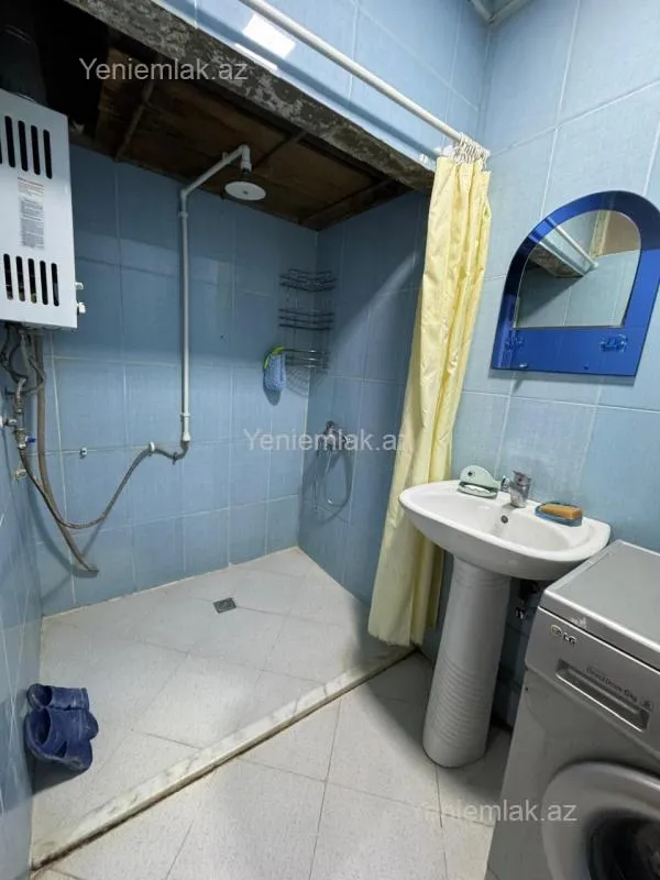 Satılır 2 otaqlı köhnə tikili 60 m²