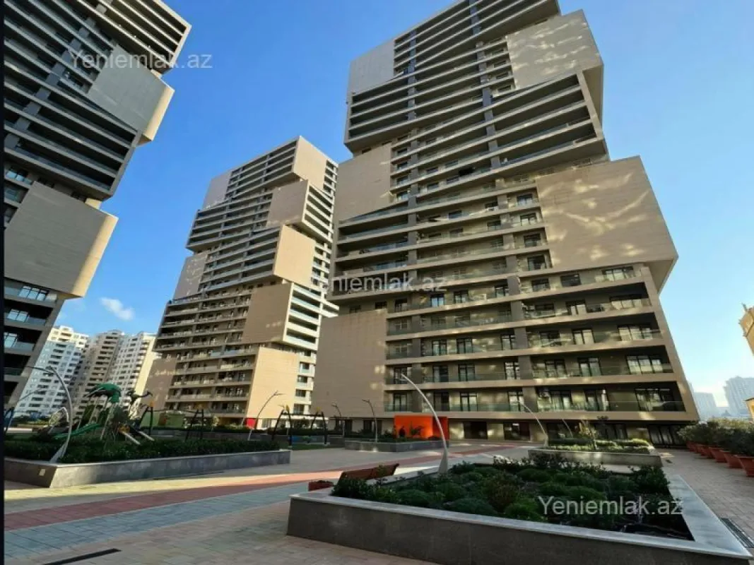 Satılır 3 otaqlı yeni tikili 147 m²