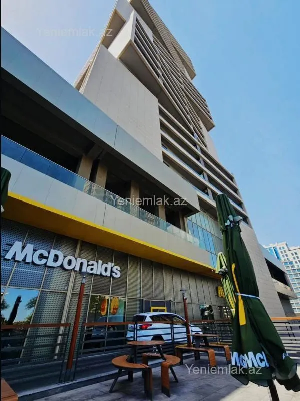 Satılır 3 otaqlı yeni tikili 147 m²