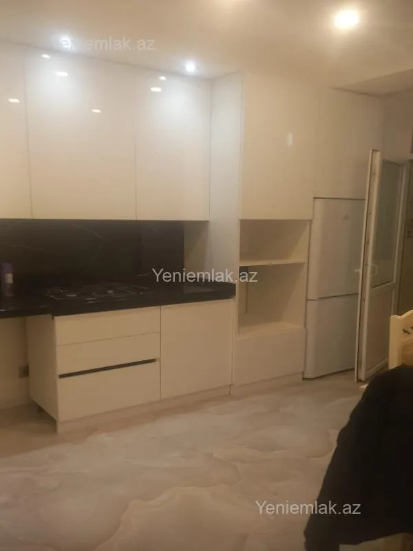 Satılır 2 otaqlı yeni tikili 75 m²