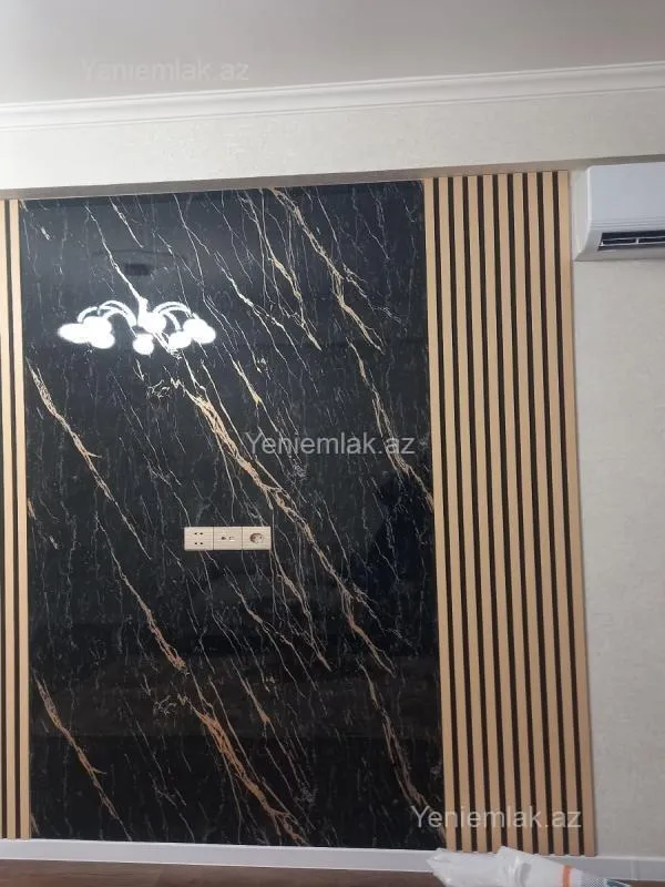 Satılır 2 otaqlı yeni tikili 75 m²