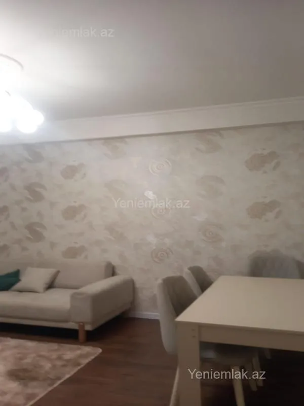 Satılır 2 otaqlı yeni tikili 75 m²