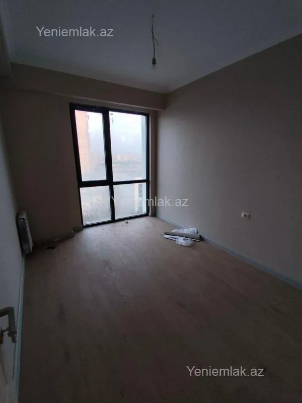 Satılır 2 otaqlı yeni tikili 61 m²