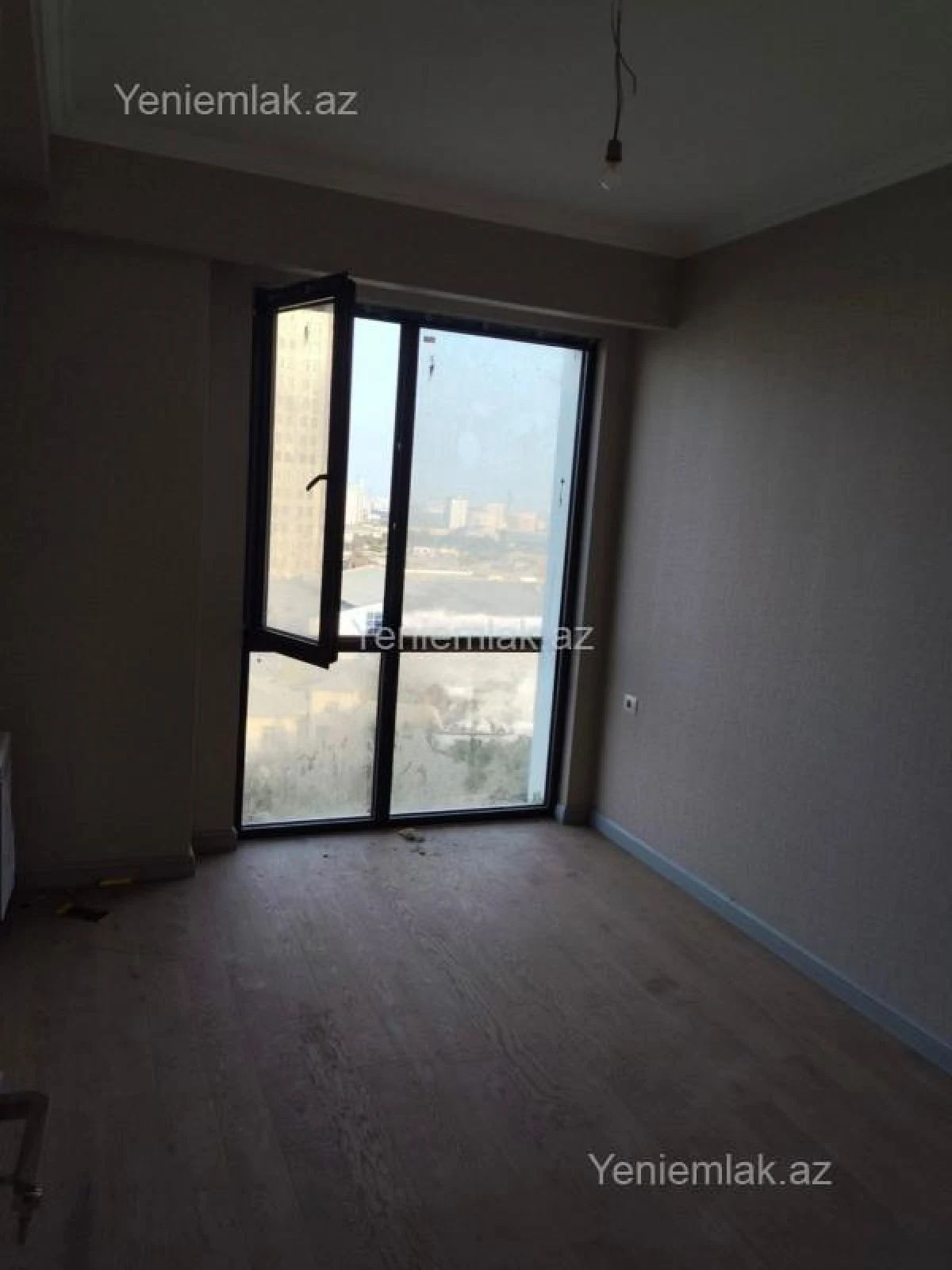 Satılır 2 otaqlı yeni tikili 61 m²
