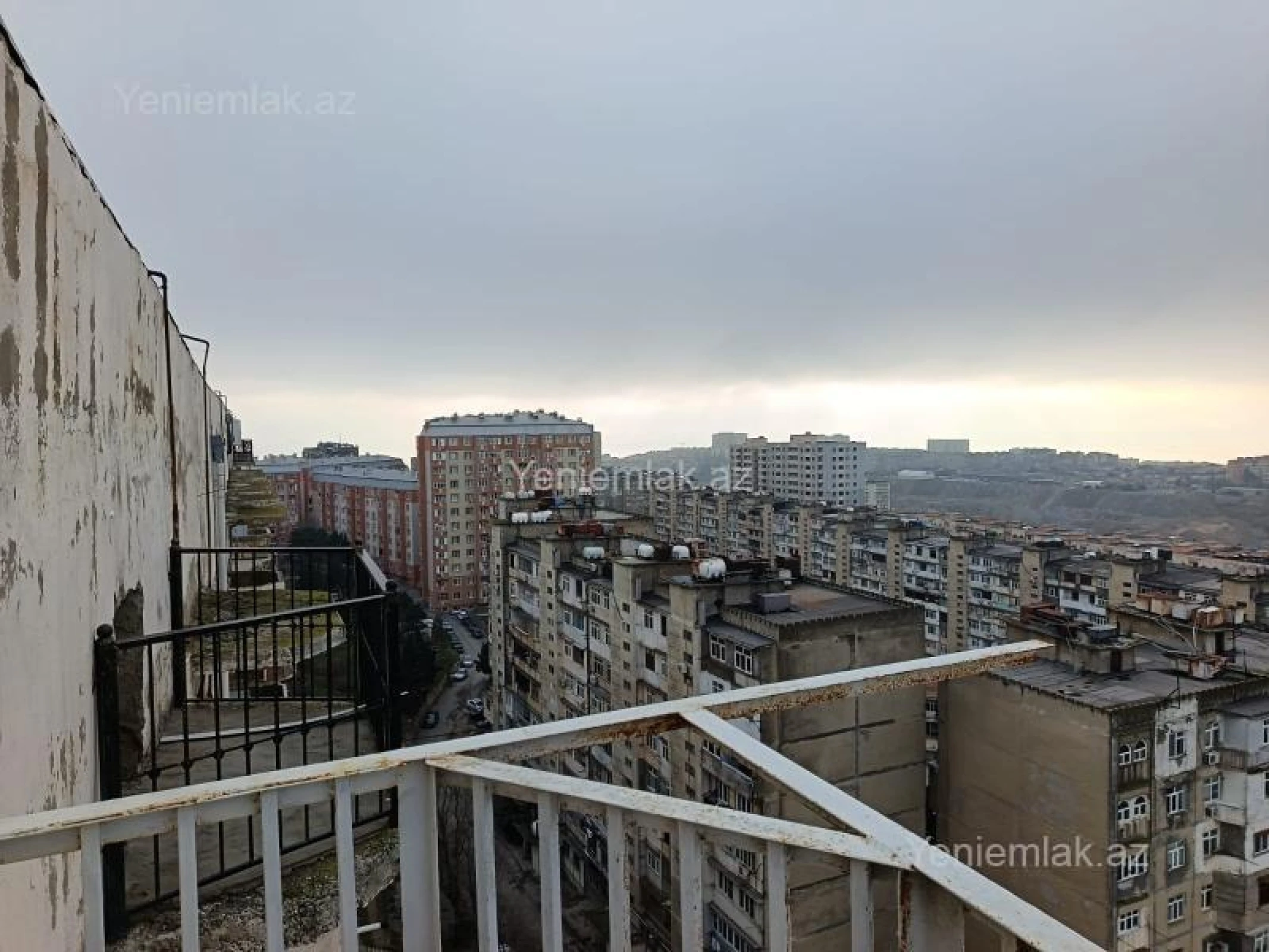 Satılır 3 otaqlı yeni tikili 85 m²