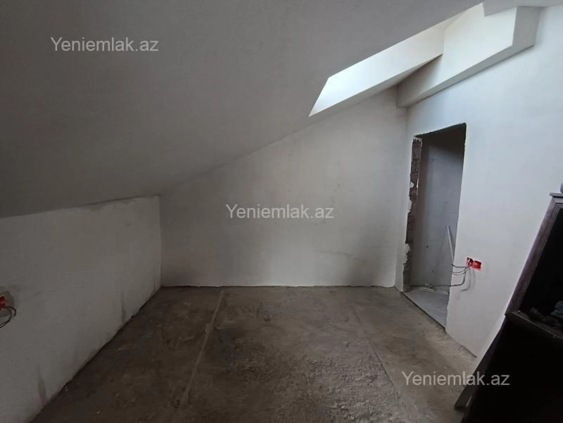 Satılır 3 otaqlı yeni tikili 85 m²