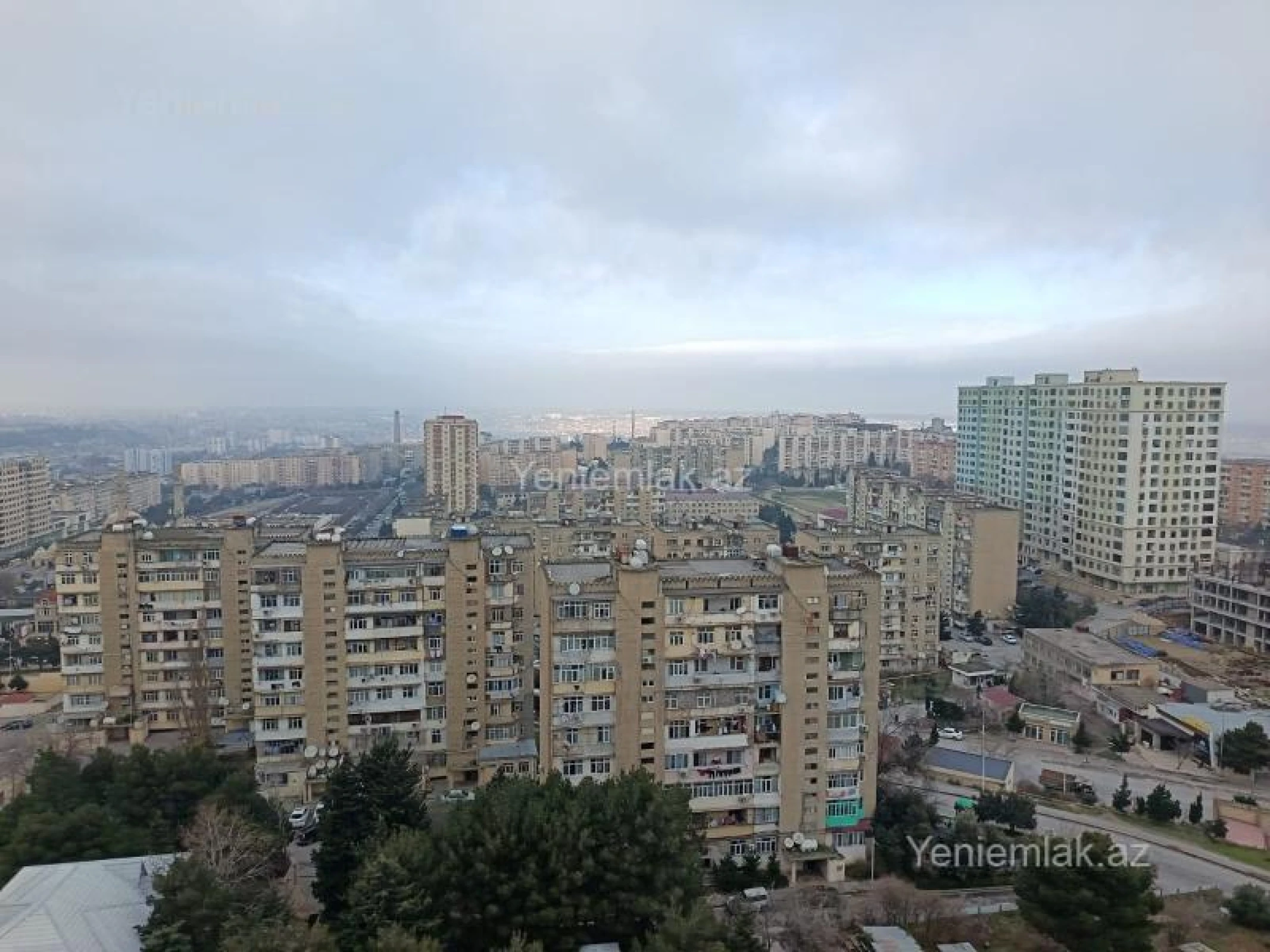 Satılır 3 otaqlı yeni tikili 85 m²