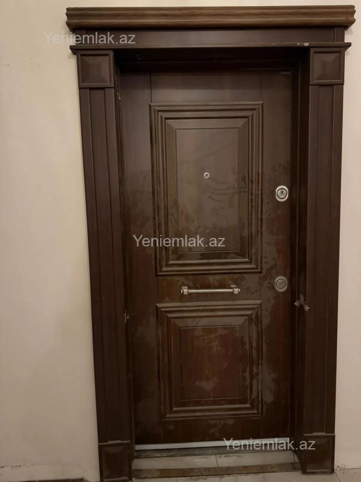 Satılır 3 otaqlı yeni tikili 110 m²