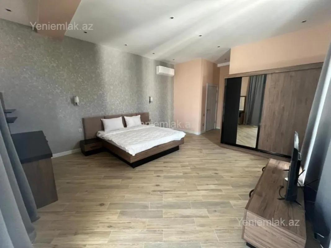 Satılır 16 otaqlı obyekt 1700 m²